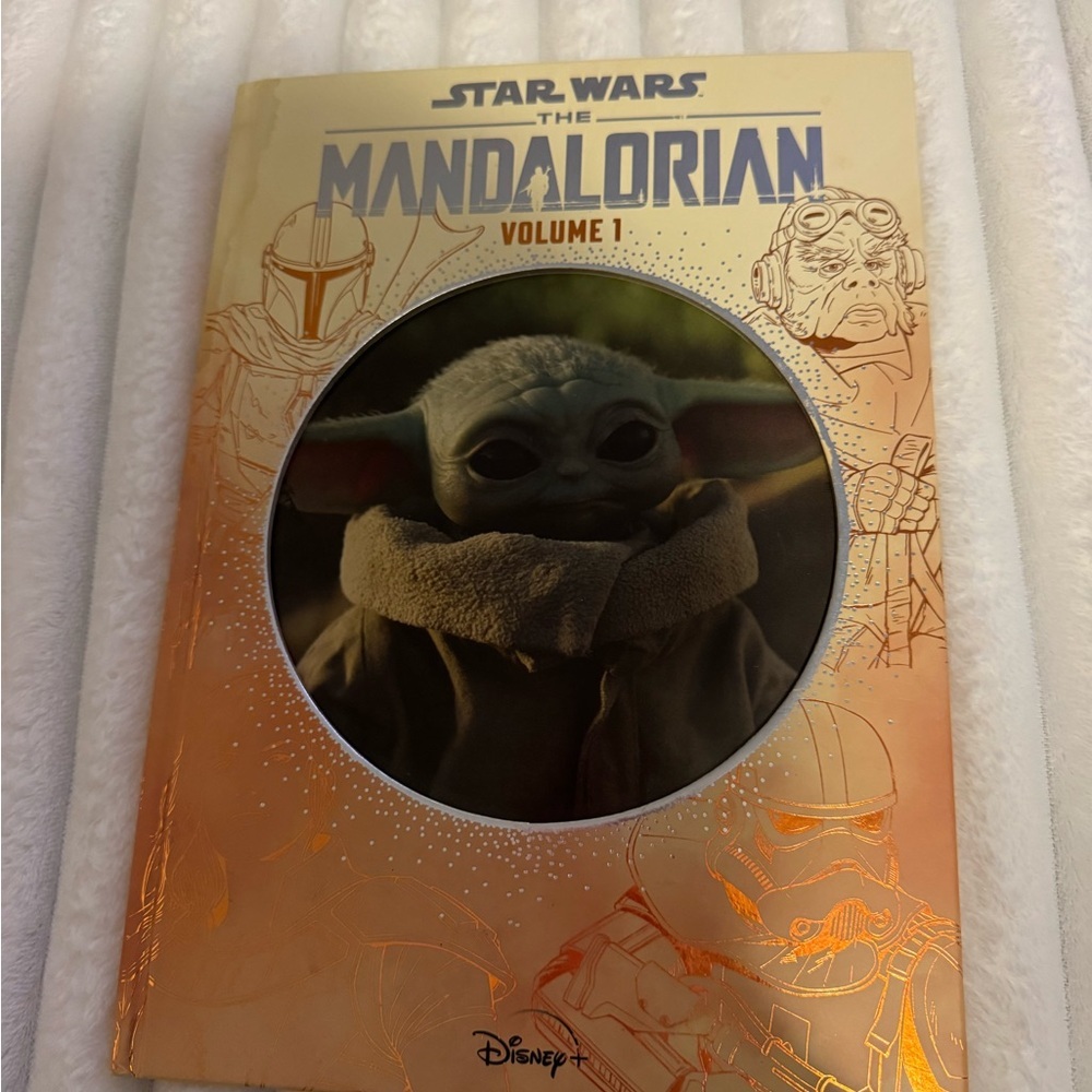 Disney Star Wars The Mandalorian Volume 1 Book - Cream and Gold